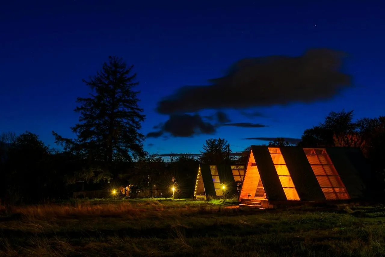 Campo de lujo Killarney Glamping At The Grove, Suites And Lodges