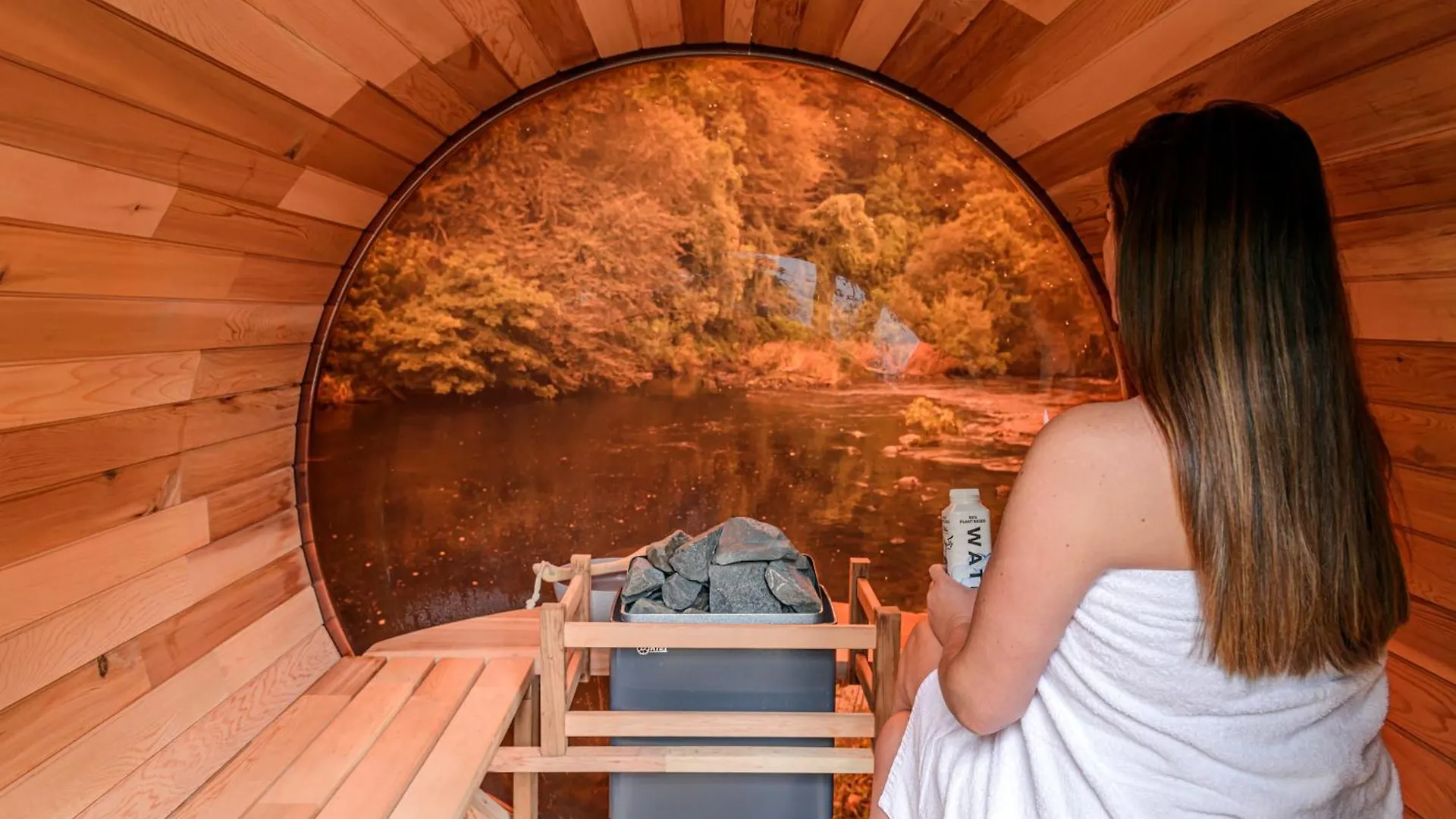 Luxury tent Killarney Glamping At The Grove, Suites And Lodges