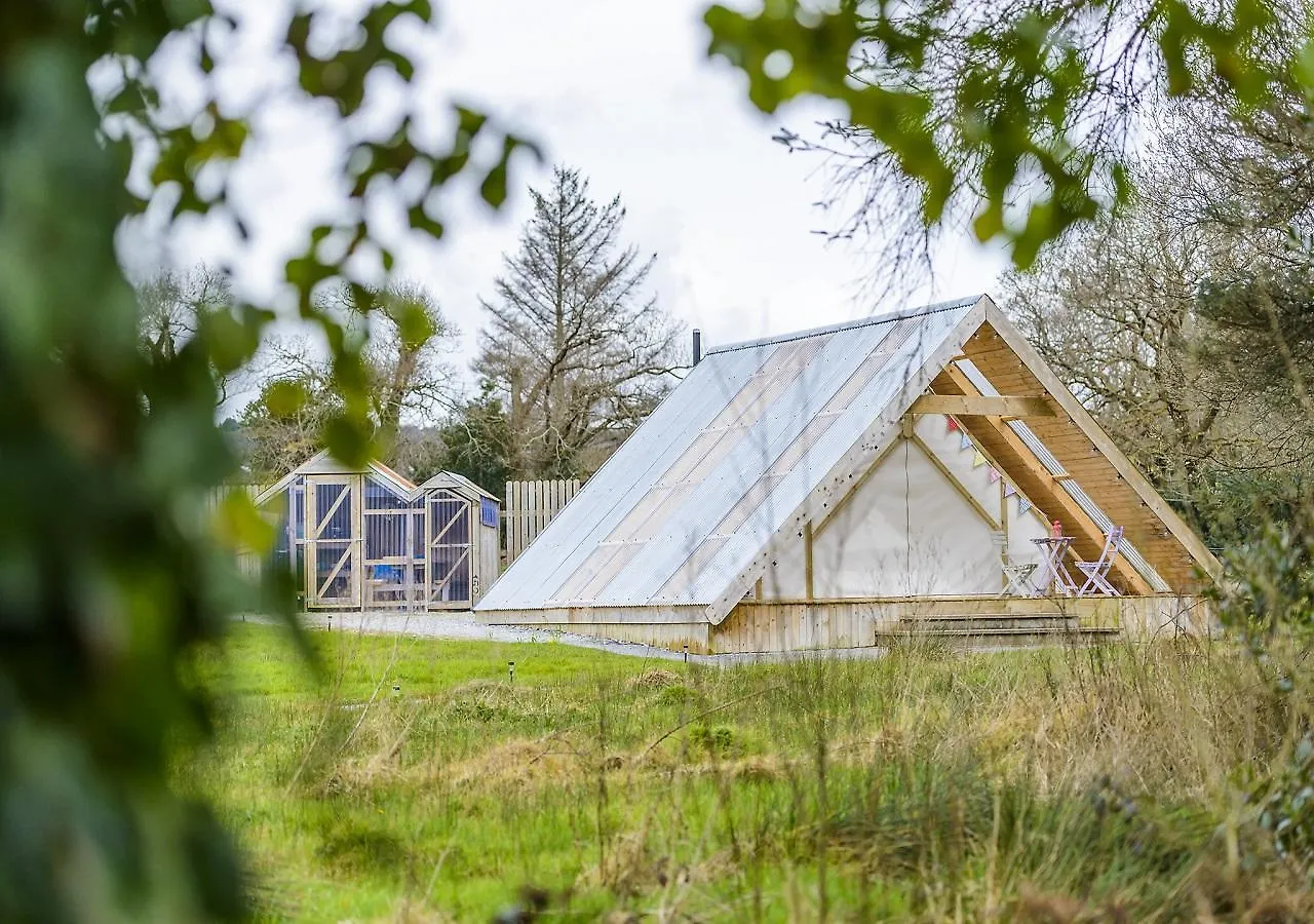 Tente de luxe Killarney Glamping At The Grove, Suites And Lodges