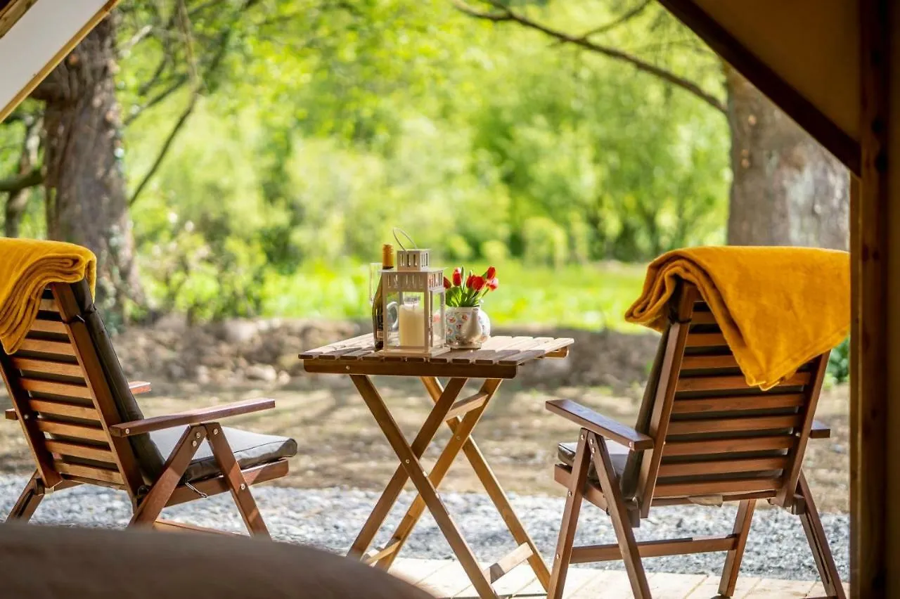 Killarney Glamping At The Grove, Suites And Lodges 2*,  Ireland